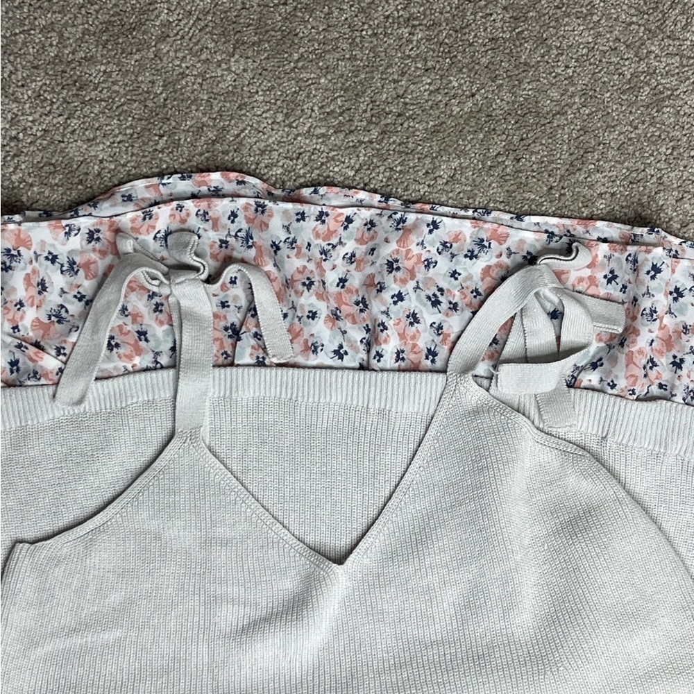 Loft Gray Floral Ruffle Knit Blouse with Tie Straps - Picture 4 of 5